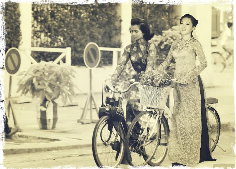 DVĐA[-]Đinh[-]Y[-]Nhung[-]xuất[-]hiện[-]thùy[-]mị[-]trong[-]bộ[-]ảnh[-]Thiếu[-]nữ[-]Sài[-]Gòn[-]xưa